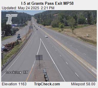 I-5 at Grants Pass Exit MP58